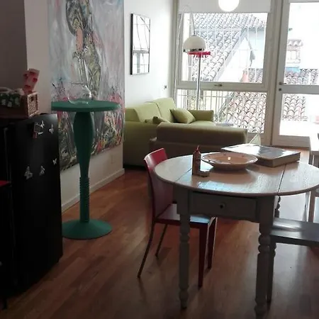 Il Borgo Di Via Pignolo *